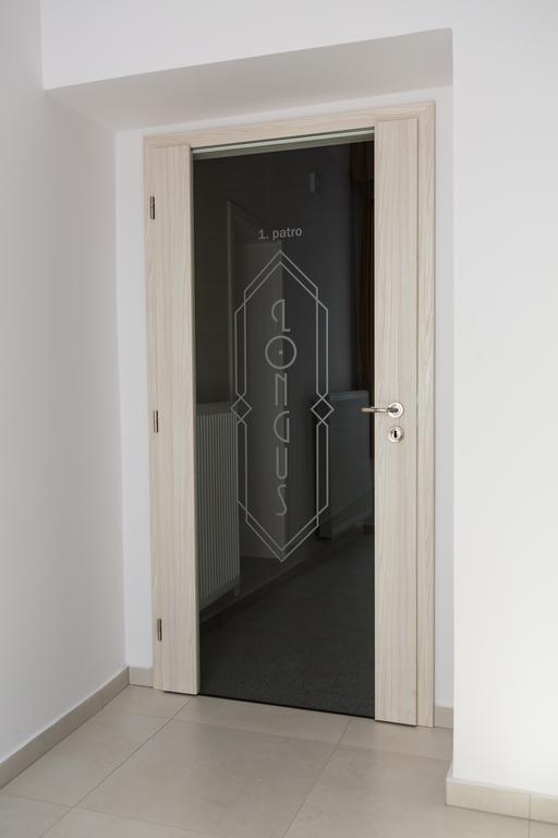Penzion Longus Kyjov  Bagian luar foto